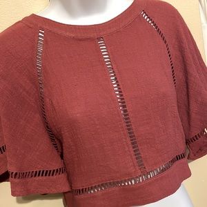 Open back double snap, flare sleeve crop top size: SM